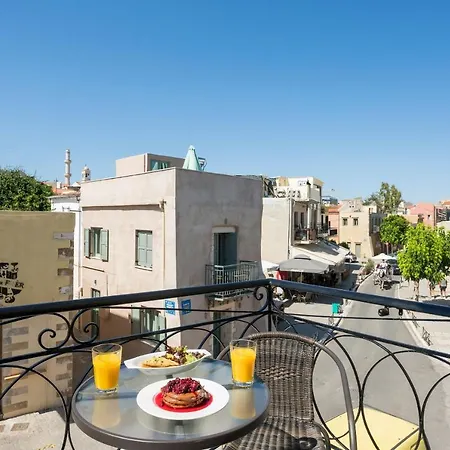 Porto Orion Studios Apartment