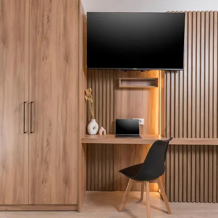 Porto Orion Studios Apartment