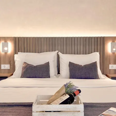 Porto Orion Studios *