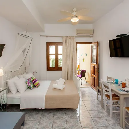Porto Orion Studios * Chania (Crete)