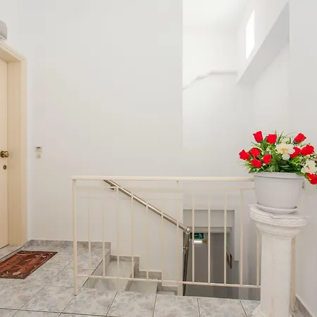 Porto Orion Studios Chania (Crete)
