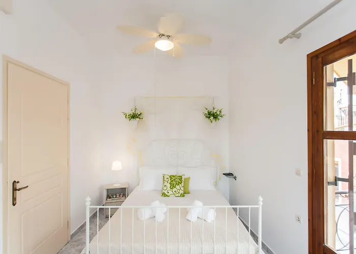 Apartman Porto Orion Hriszí Aktí Haniá