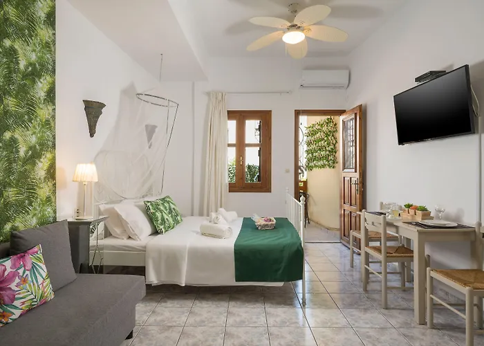 Porto Orion Studios * Chania (Crete)