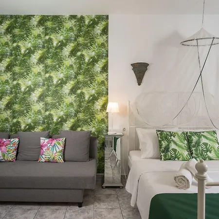 Апартаменти Porto Orion